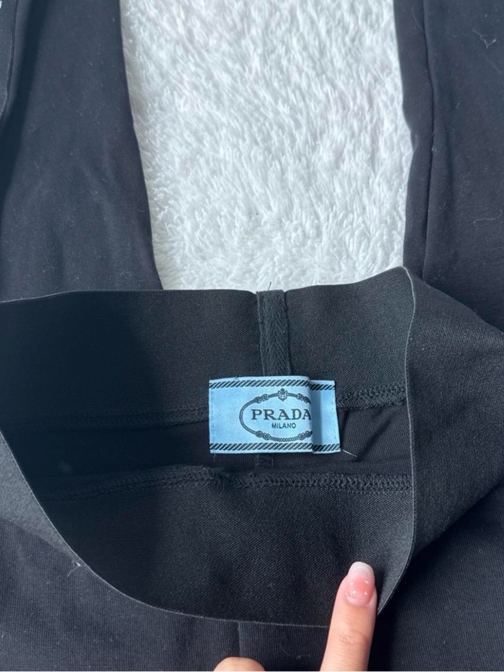 ‼️WOW‼️ Prada Black Women's Leggings GUC. - Picture 4 of 8